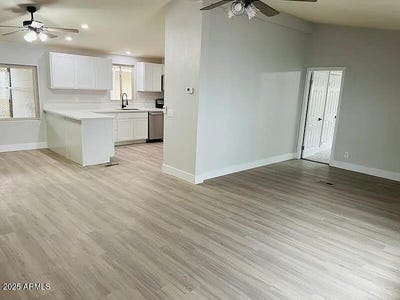 /international/us/245-s-56th-street-mesa-az-110101028605/?lang=it