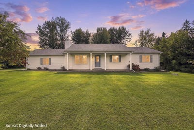 /international/us/927-bay-view-drive-mosinee-wi-110110365214/