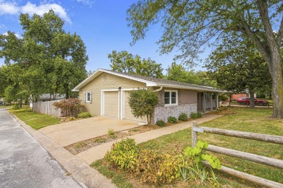 /international/us/1665-s-catalina-avenue-springfield-mo-110120055934/