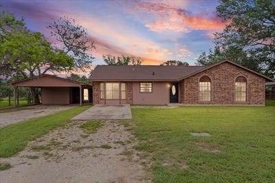 /international/us/650-w-austin-rd-luling-tx-110108641207/