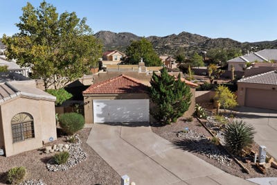 /international/us/427-serenity-court-se-albuquerque-nm-110120624335/
