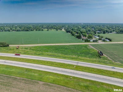 /international/us/400-blk-linwood-road-galesburg-il-110100258095/