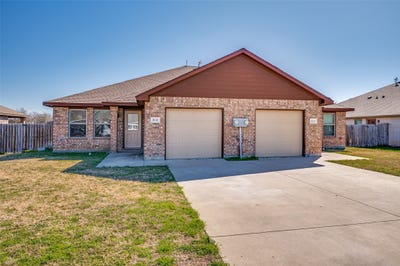 /international/us/614-n-6th-street-gunter-tx-110106032249/