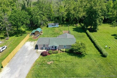 /international/us/899-bluff-point-rd-kilmarnock-va-110098419679/
