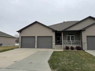 /international/us/3461-26th-avenue-columbus-ne-110107207062/
