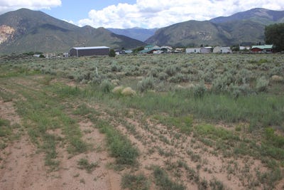 /international/us/lot-1-shirley-drive-questa-nm-110099855056/
