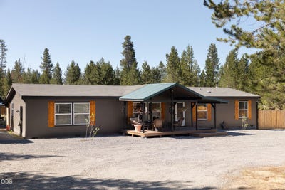 /international/us/12234-alderwood-drive-la-pine-or-110119325297/