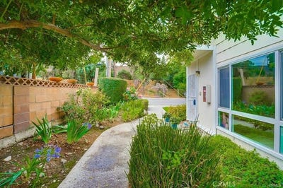 /international/us/1434-highland-duarte-ca-110107433599/