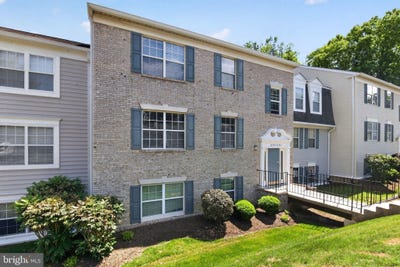 /international/us/12227-stevenson-court-woodbridge-va-110107783830/