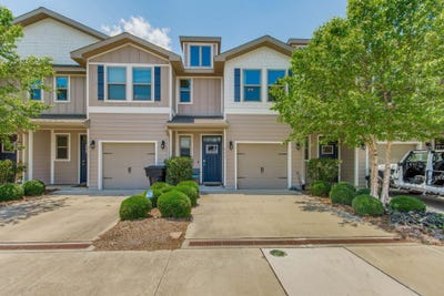 /international/us/255-s-e-street-pensacola-fl-110107763610/