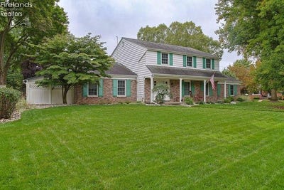 /international/us/10-hawthorne-drive-norwalk-oh-110108958980/