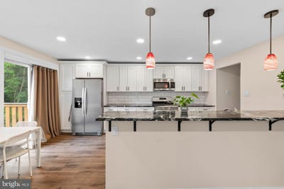 /international/us/105-rennard-terrace-philadelphia-pa-110119883125/
