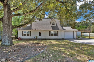 /international/us/100-bermuda-lake-drive-alabaster-al-110120054878/