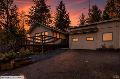 /international/us/24860-clover-drive-willits-ca-110108822773/