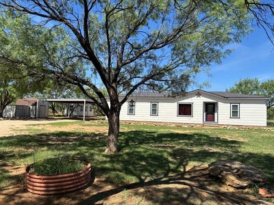 /international/us/11115-county-rd-397-snyder-tx-110108392227/