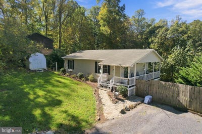 /international/us/385-freeze-road-linden-va-110120751403/