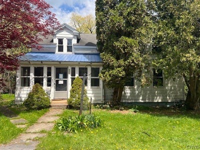 /international/us/9605-morgan-road-clayville-ny-110103354031/