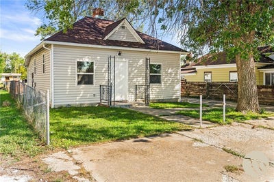 /international/us/214-2nd-street-e-roundup-mt-110110337702/