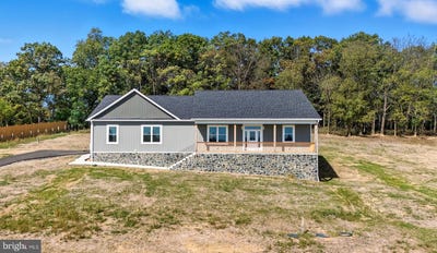 /international/us/607-slonaker-lane-martinsburg-wv-110102778500/