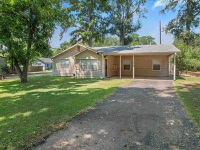 /international/us/210-gilbert-st-lone-star-tx-110101720065/