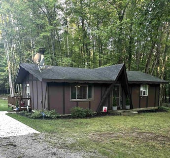/international/us/2191-hemlock-lane-farwell-mi-110120017771/