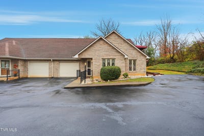 /international/us/2509-e-lakeview-drive-johnson-city-tn-110103757192/