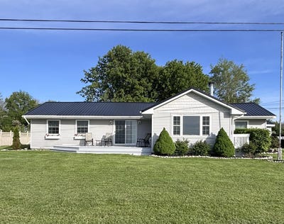 /international/us/3-meadow-dr-massena-ny-110108568039/