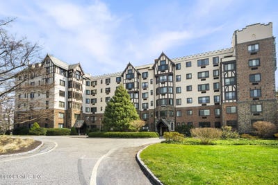 /international/us/47-lafayette-place-greenwich-ct-110106930900/