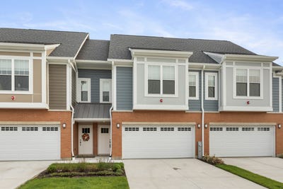 /international/us/28295-torch-parkway-warrenville-il-110102563208/