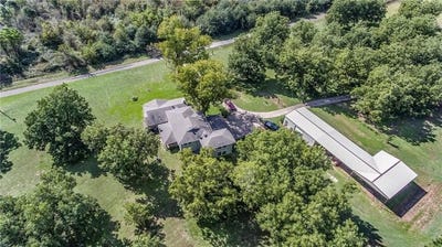 /international/us/5506-county-road-36550-arthur-city-tx-110097630995/