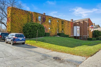 /international/us/910-w-hillcrest-drive-dekalb-il-110106758605/