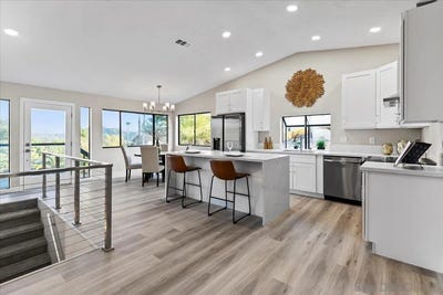 /international/us/16310-oak-springs-dr-ramona-ca-110101065025/