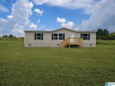 /international/us/170-town-creek-lane-talladega-al-110109450605/