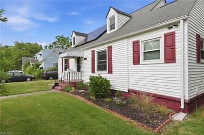 /international/us/8145-colin-drive-norfolk-va-110108204501/