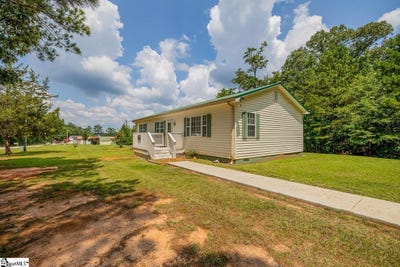 /international/us/2585-pineland-shores-circle-cross-hill-sc-110109232342/