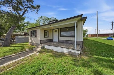 /international/us/302-w-maple-street-cushing-ok-110107415906/
