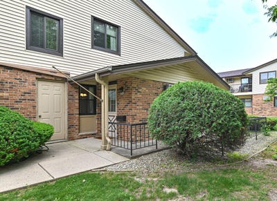 /international/us/4502-s-greenridge-cir-greenfield-wi-110100511466/
