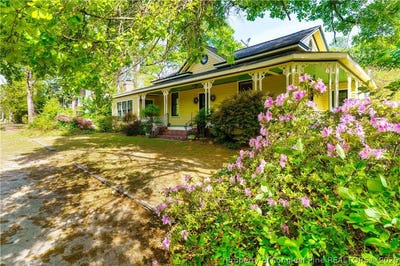 /international/us/524-carthage-street-cameron-nc-110107479446/