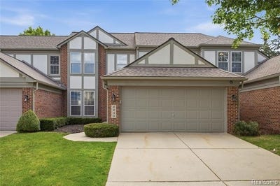 /international/us/2239-lone-wolf-lane-canton-twp-mi-110109111187/