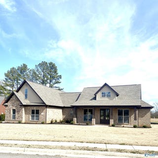 /international/us/2106-covington-lane-sw-decatur-al-110091286708/