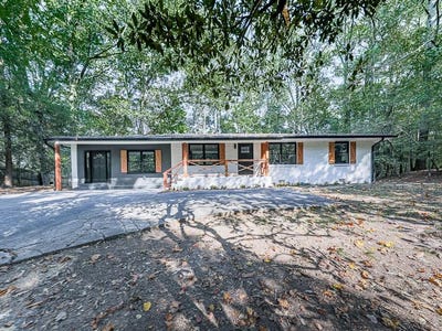 /international/us/221-wonewok-drive-canton-ga-110101263754/?lang=en