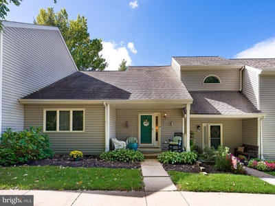 /international/us/38-lakeview-court-downingtown-pa-110120575360/