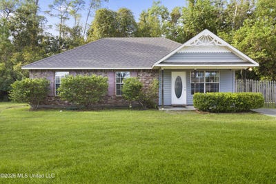 /international/us/660-keller-street-bay-saint-louis-ms-110110422627/