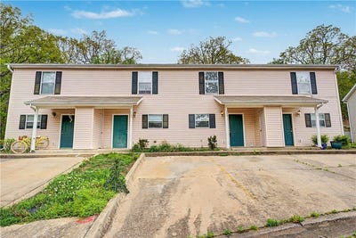 /international/us/1368-s-sequoyah-court-fayetteville-ar-110104823780/