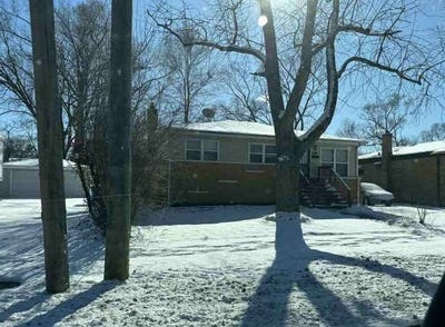 /international/us/290-holbrook-rd-chicago-heights-il-110098967145/