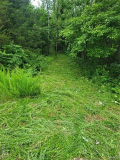 /international/us/436-lower-hollow-lane-augusta-mo-110106615463/