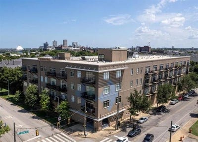 /international/us/648-riverside-dr-memphis-tn-110106945783/