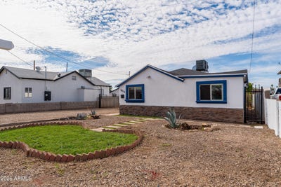 /international/us/9616-n-11th-avenue-phoenix-az-110105794561/