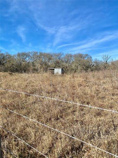 /international/us/county-road-123-ledbetter-tx-110100064628/