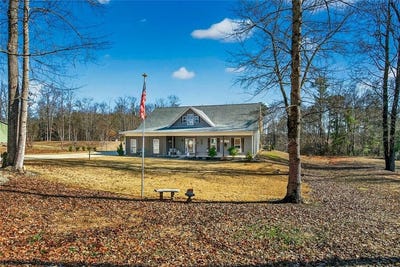/international/us/570-county-road-79-roanoke-al-110104547277/